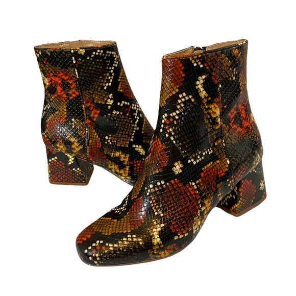 Steve Madden “Darma P” Multicolor Snake Booties - Picture 6 of 10